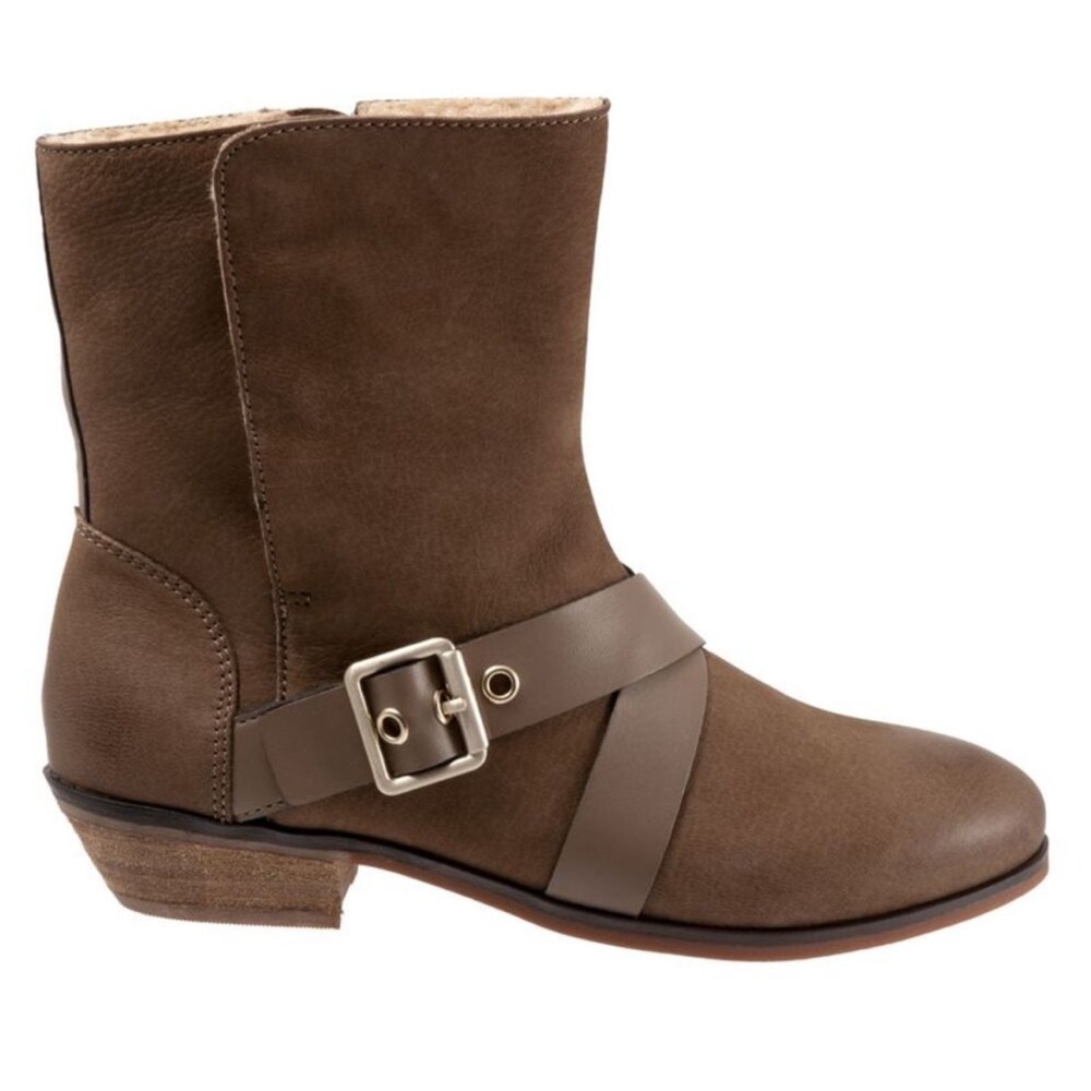 NWOT SoftWalk Rayne Comfort Moto Style Faux Fur Lined Ankle Brown Boots Size 8.5